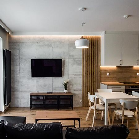 Shipyard Gdansk Apartment - Free Private Parking Extérieur photo