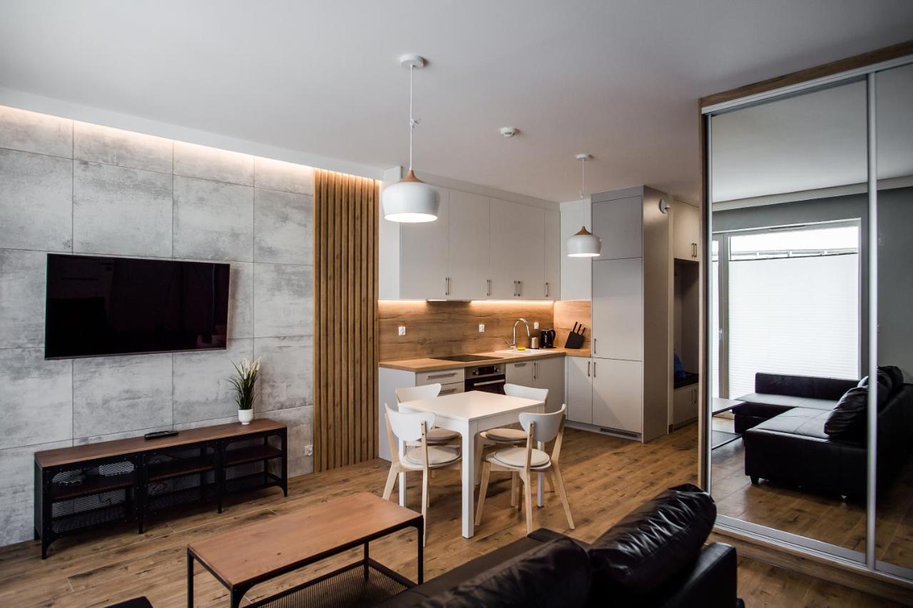 Shipyard Gdansk Apartment - Free Private Parking Extérieur photo
