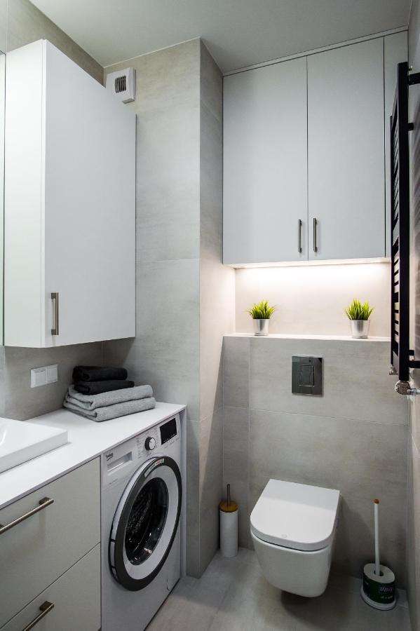 Shipyard Gdansk Apartment - Free Private Parking Extérieur photo
